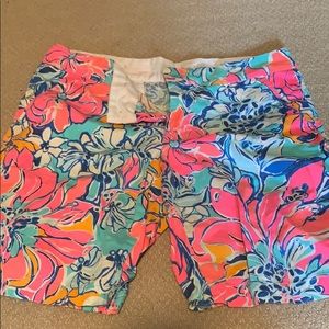EUC Lilly Pulitzer Chipper Shorts Size 12